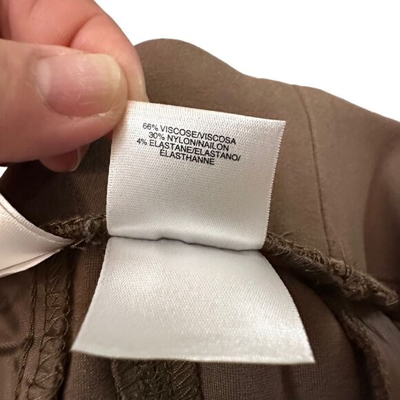 Anne Klein ~ Womens Tan Pull on pants ~ wide waistband ~ missing size tag - Picture 8 of 11